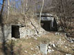 Loc. Sella di monte Grumello: appostamento (n.76), ingresso a passagio soterraneo e piazzola blindata