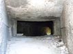 Loc. Capo Reamol: postazioni d'artiglieria in caverna ('alta' ), feritoia all'ex ingresso