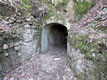 Loc. Monte Grumello: ingresso a opera in caverna 'bassa'